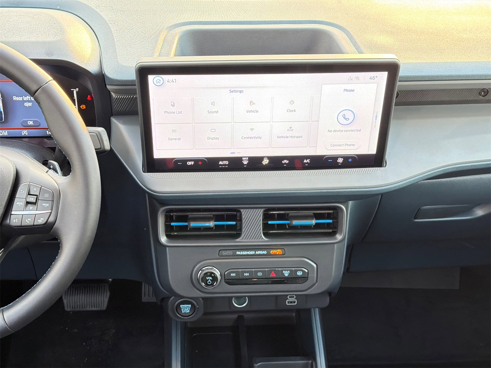 New 2026 Ford Maverick Lobo image 18