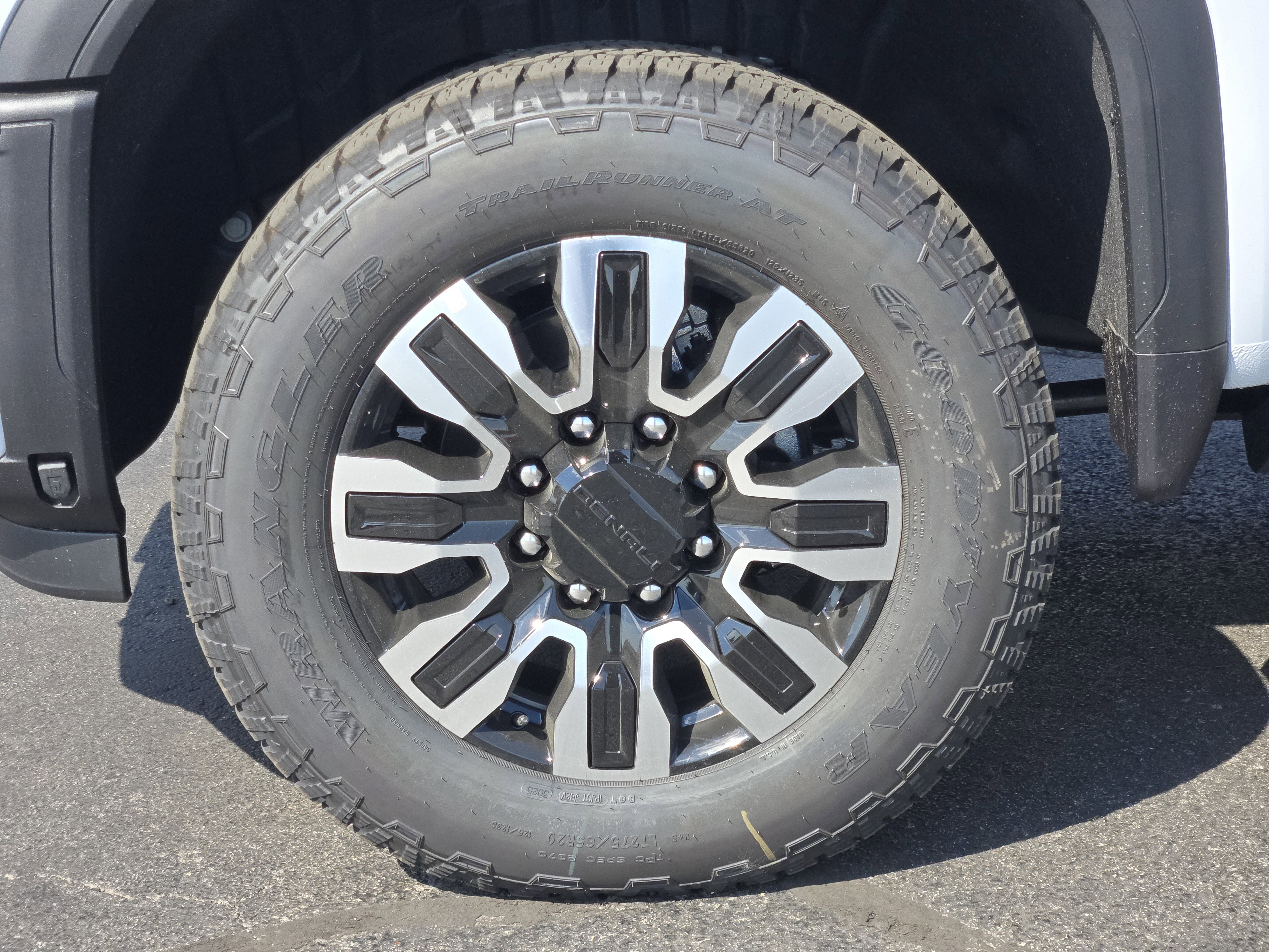 New 2026 GMC Sierra 2500 Denali Ultimate image 9