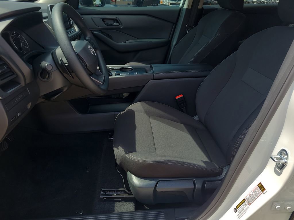 Certified 2026 Nissan Rogue S FWD image 14