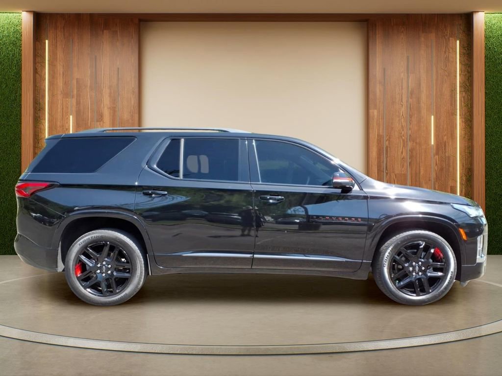 Certified 2023 Chevrolet Traverse Premier w/ Redline Edition FWD image 36