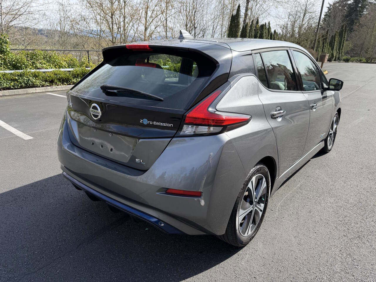 Used 2018 Nissan Leaf SL w/ SL Technology Package image 5