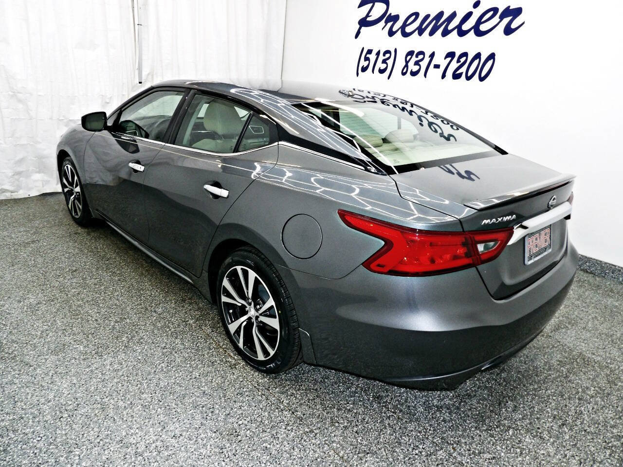 Used 2017 Nissan Maxima 3.5 S image 4