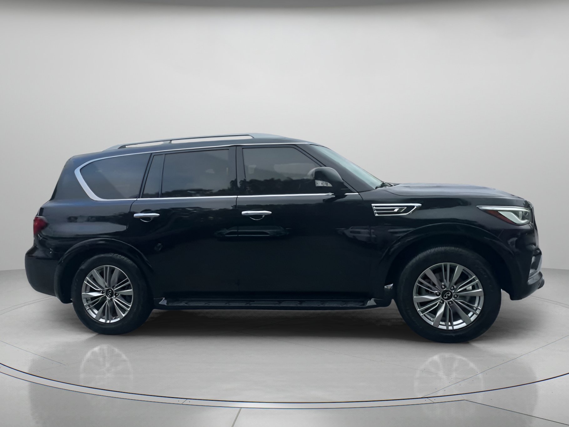 Used 2021 INFINITI QX80 Luxe image 33