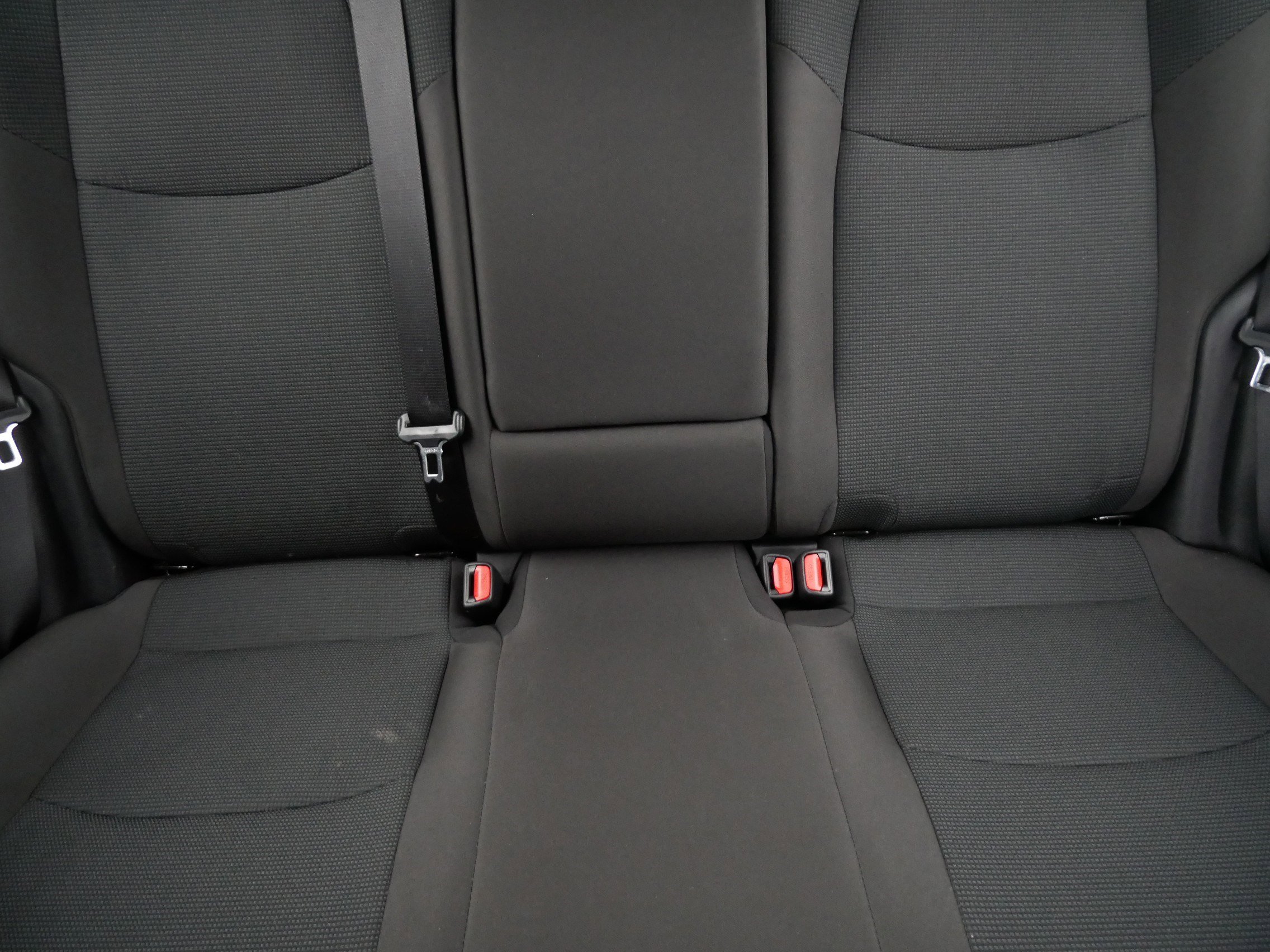 Used 2025 Toyota RAV4 LE image 13