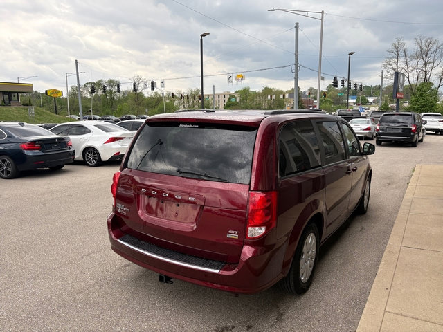 Used 2019 Dodge Grand Caravan GT FWD image 6