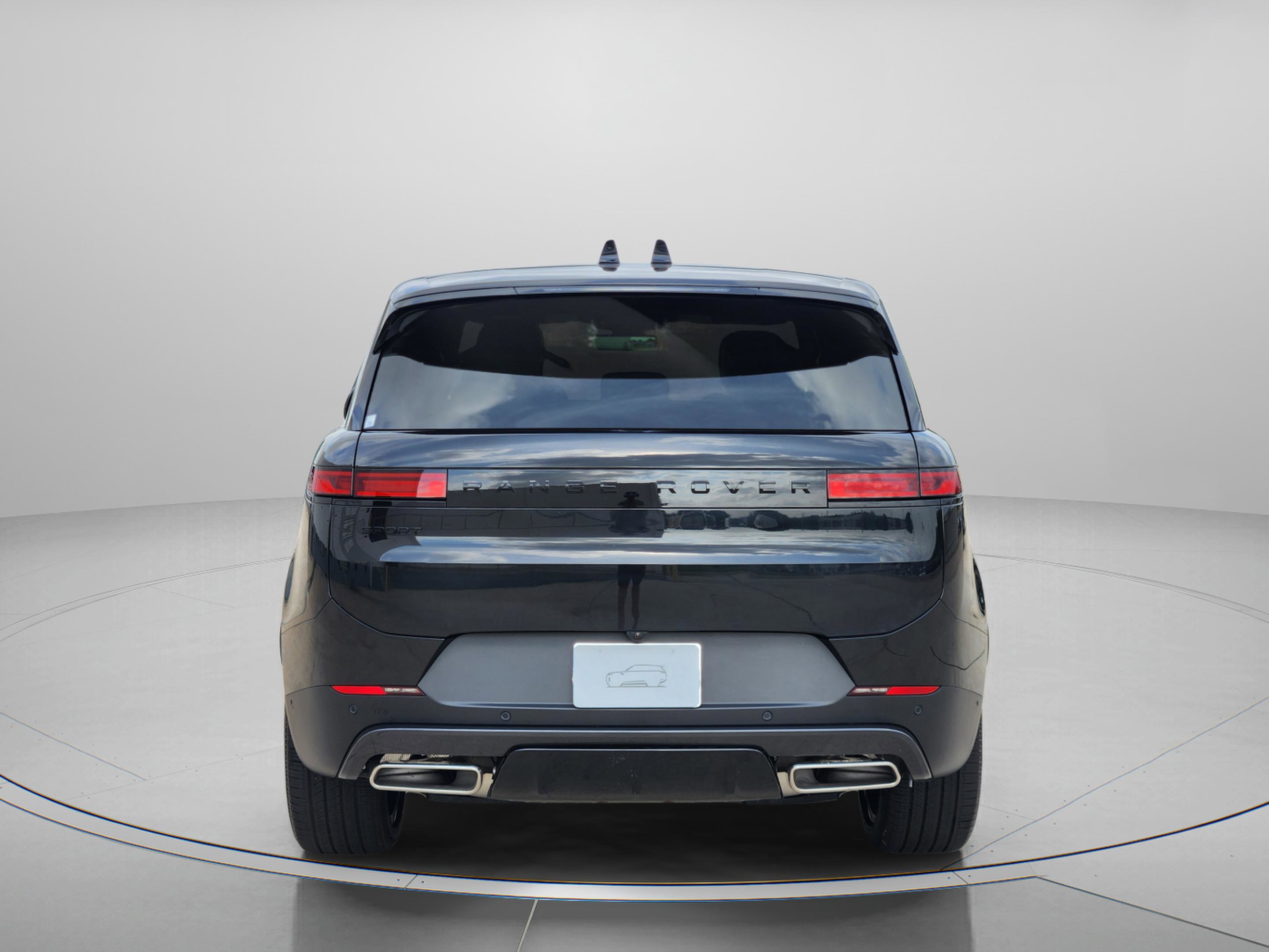 New 2026 Land Rover Range Rover Sport SE AWD/4WD image 4
