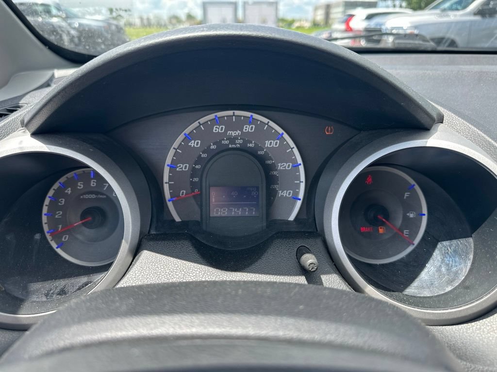 Used 2010 Honda Fit Sport image 27