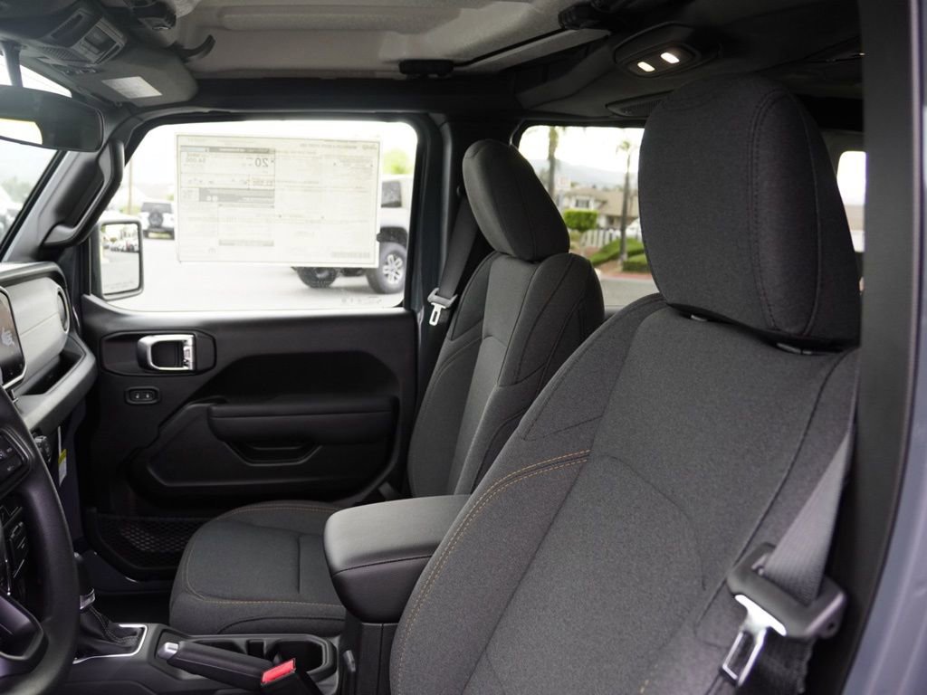 New 2026 Jeep Wrangler Sport AWD/4WD image 18