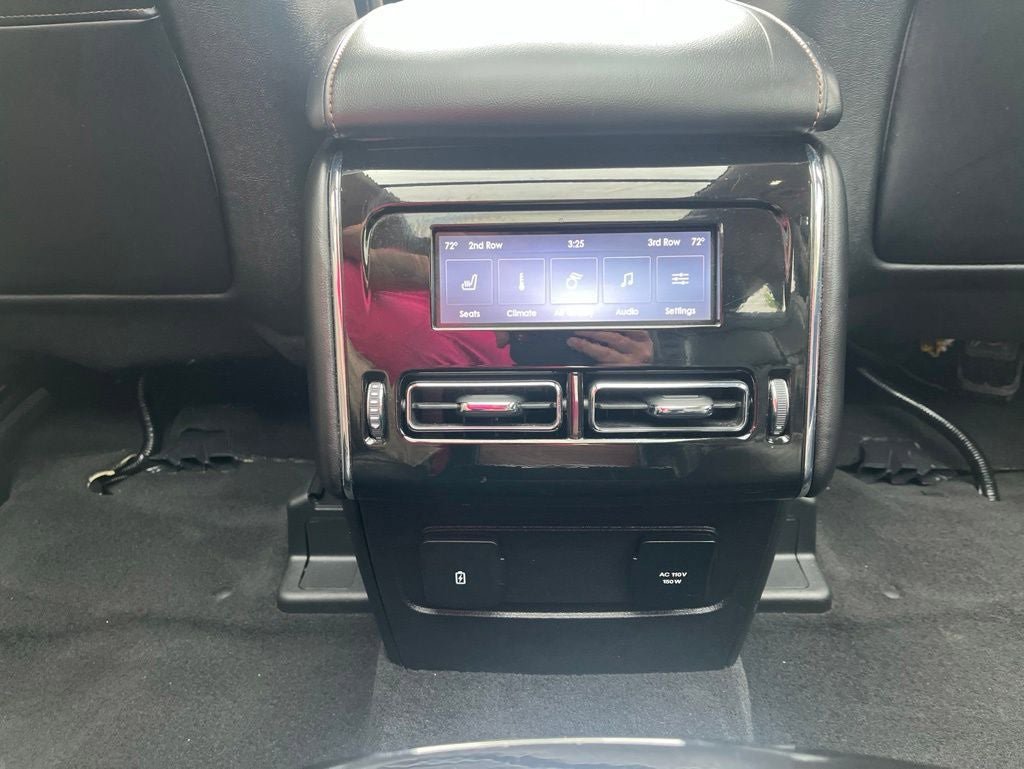Used 2023 Lincoln Aviator Reserve w/ Equipment Group 201A AWD/4WD image 16