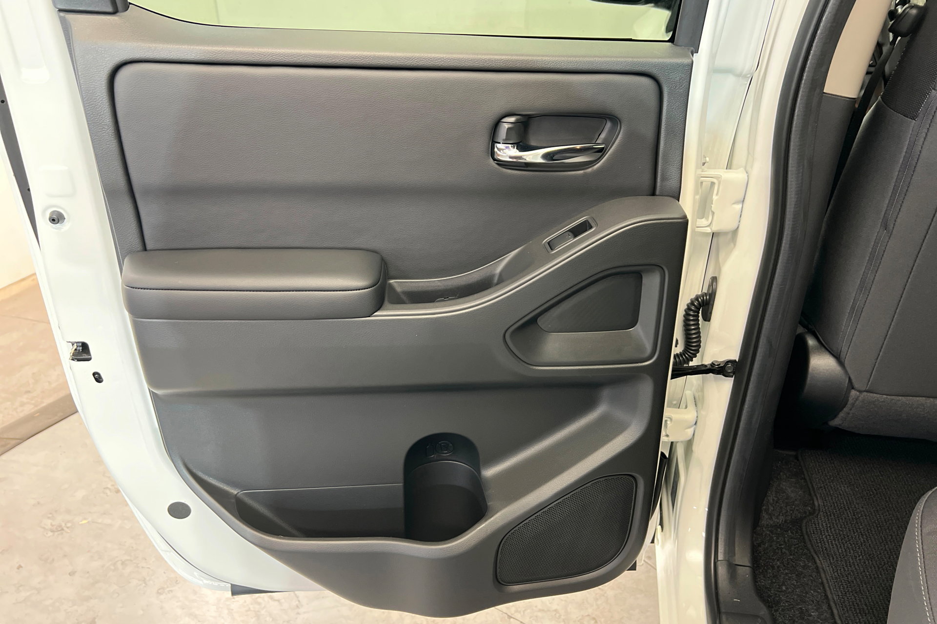 New 2026 Nissan Frontier SV w/ Tow Package image 18