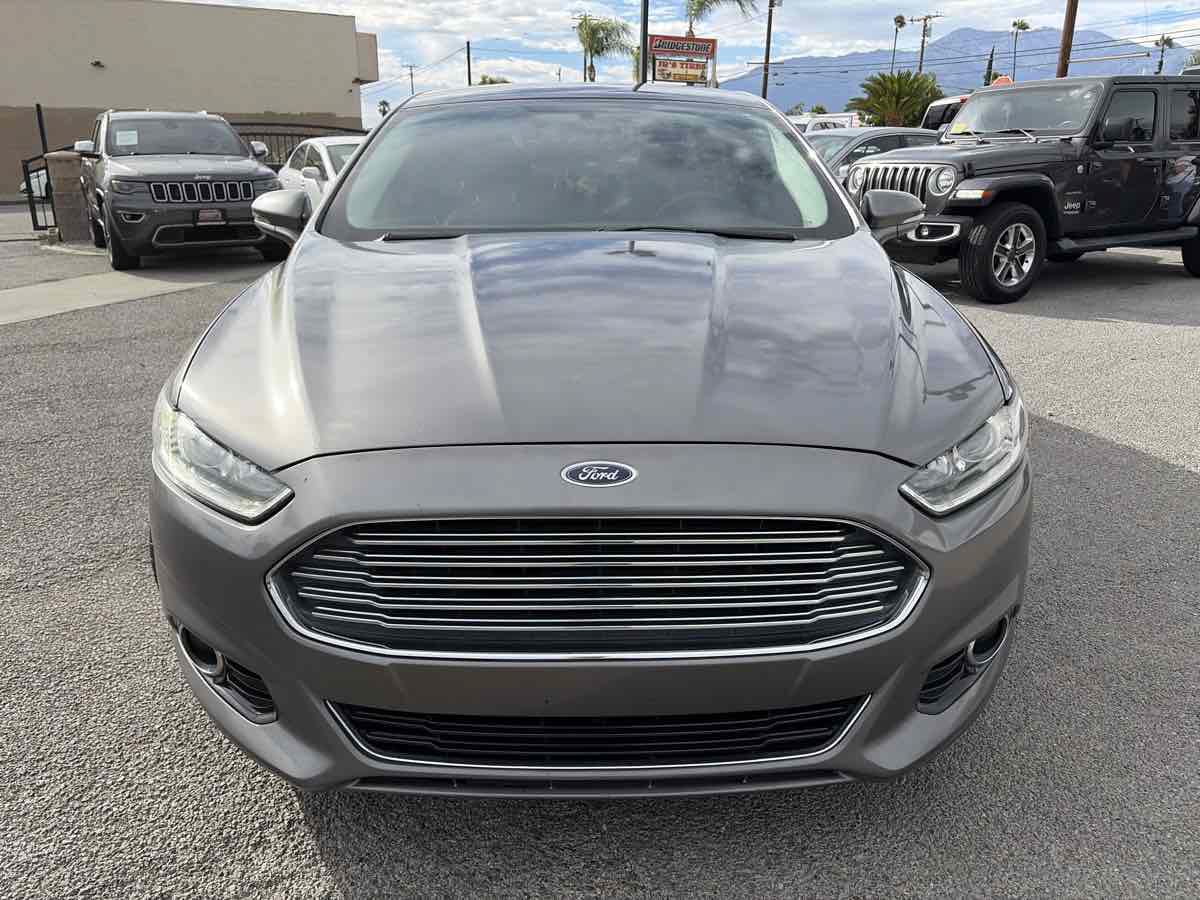 Used 2013 Ford Fusion Titanium FWD image 5