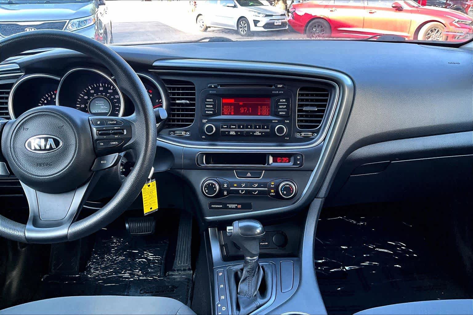 Used 2015 Kia Optima LX FWD image 7