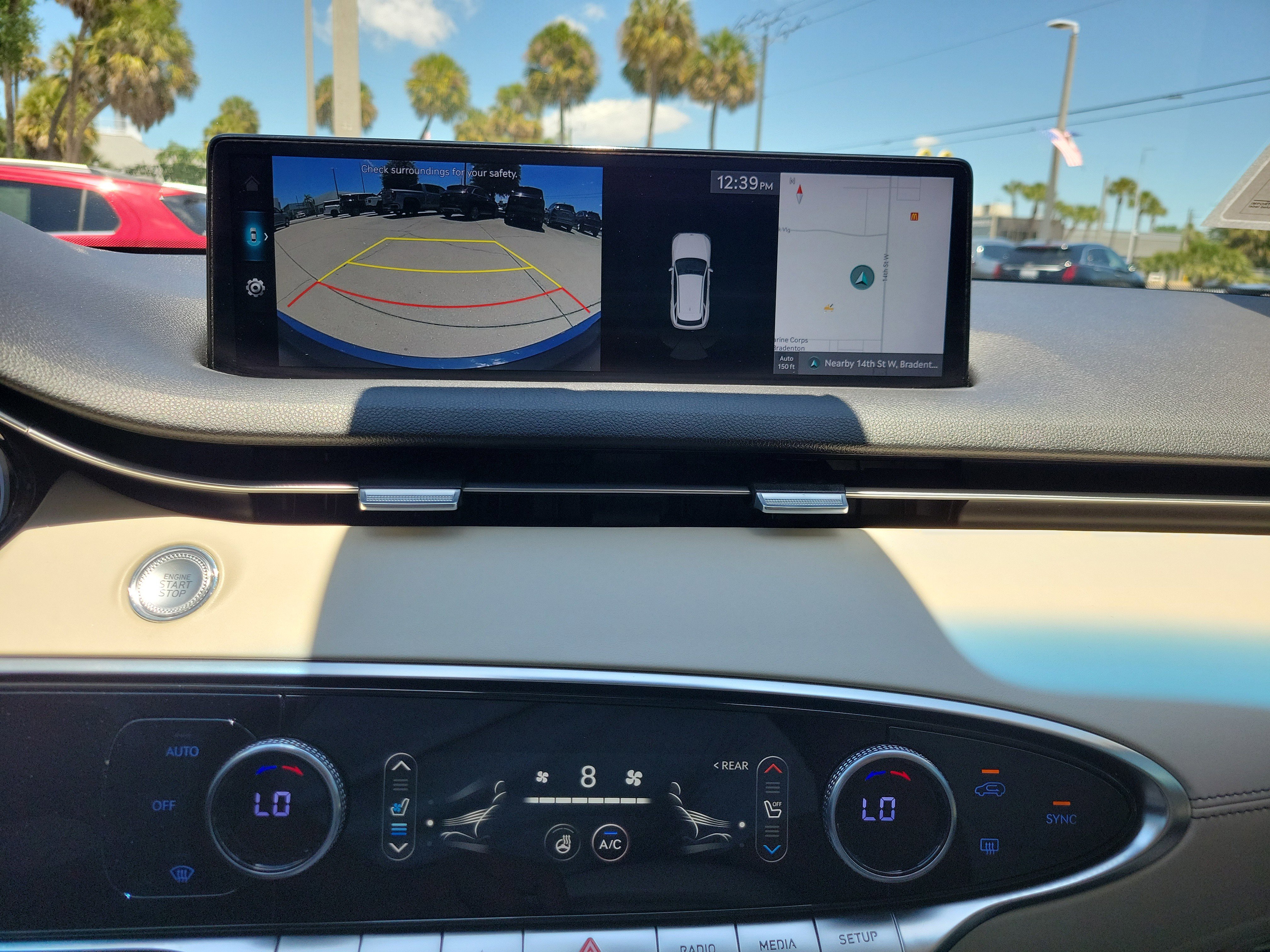 Used 2023 Genesis GV70 2.5T w/ Select Package AWD/4WD image 24