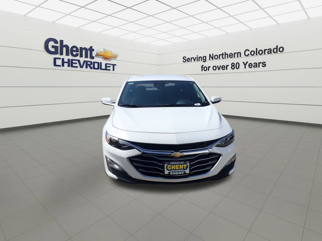 New 2024 Chevrolet Malibu LT FWD image 3