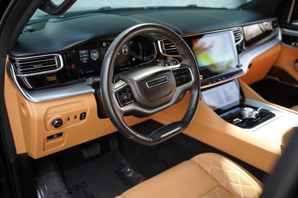 Used 2023 Jeep Grand Wagoneer Series III image 20