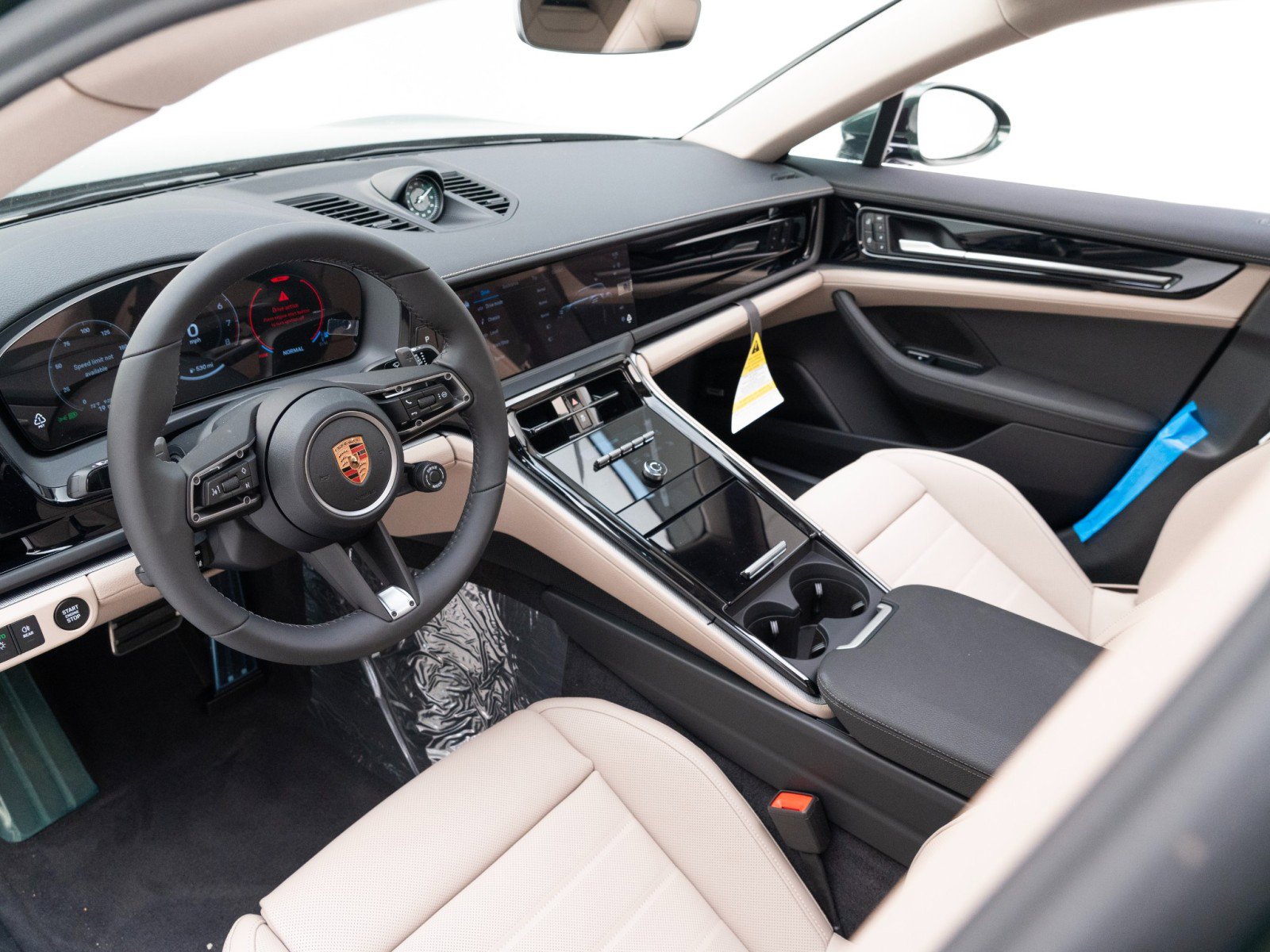 New 2026 Porsche Panamera 4 AWD/4WD image 4