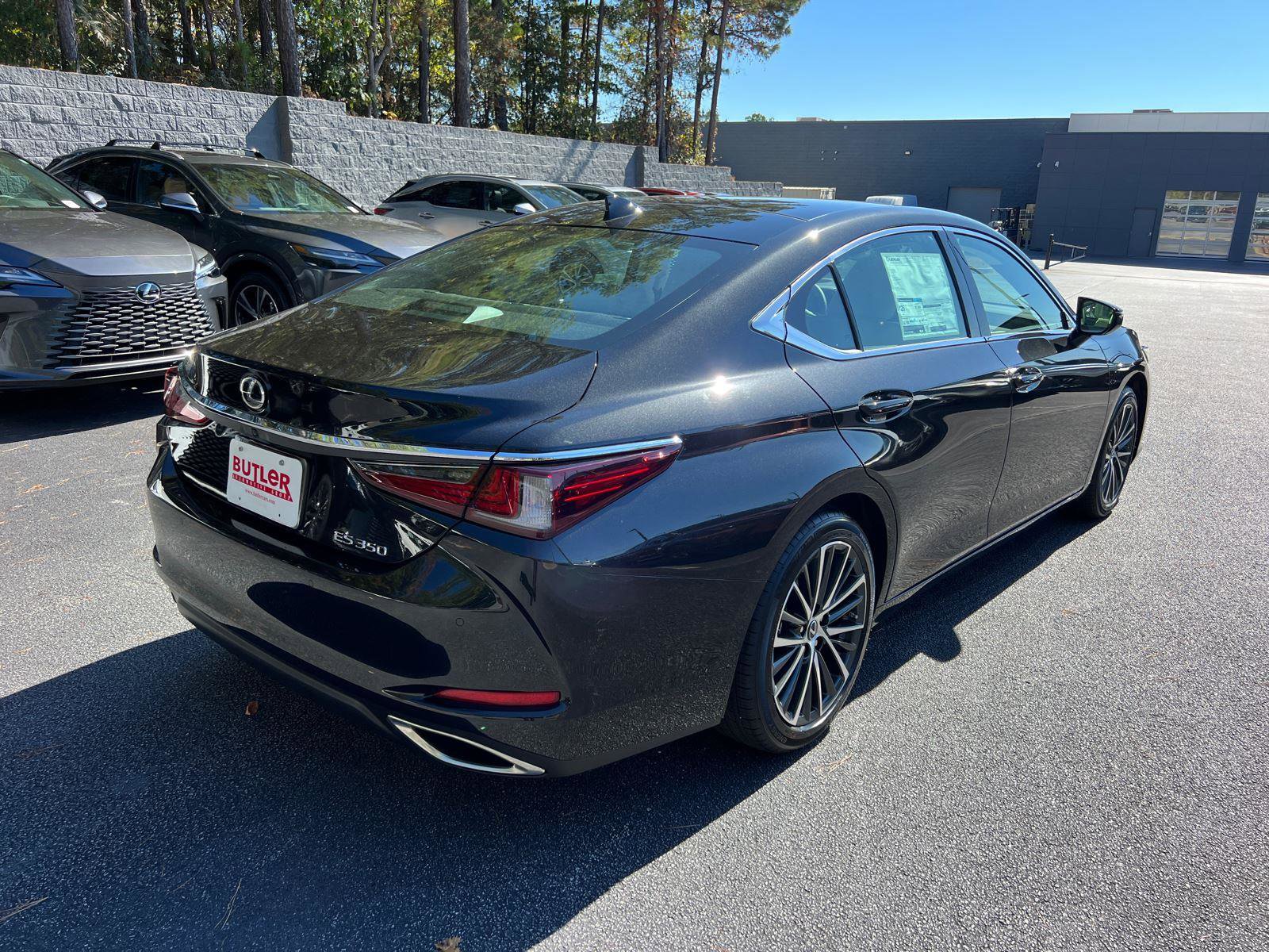New 2025 Lexus ES 350 w/ Premium Package image 6
