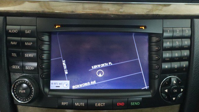 Used 2007 Mercedes-Benz E 350 4MATIC Sedan image 14