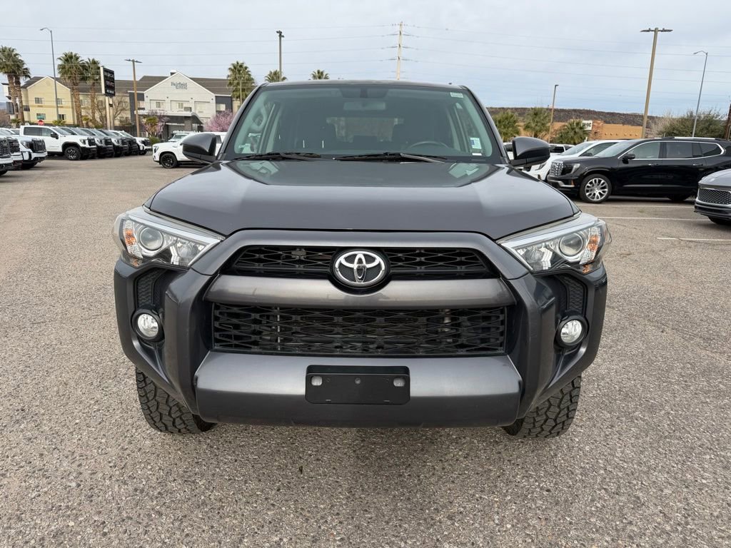 Used 2018 Toyota 4Runner SR5 image 2