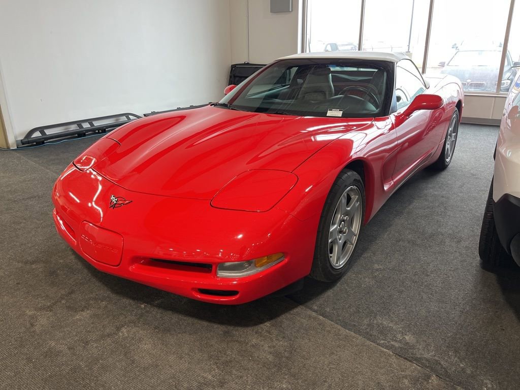 Used 1999 Chevrolet Corvette Convertible w/ Performance Handling Pkg image 4