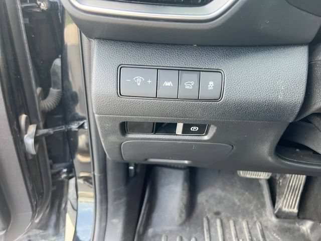Used 2022 Hyundai Santa Fe XRT FWD image 17