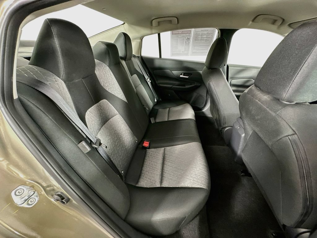 Certified 2026 Nissan Sentra SV w/ SV Convenience Package FWD image 33