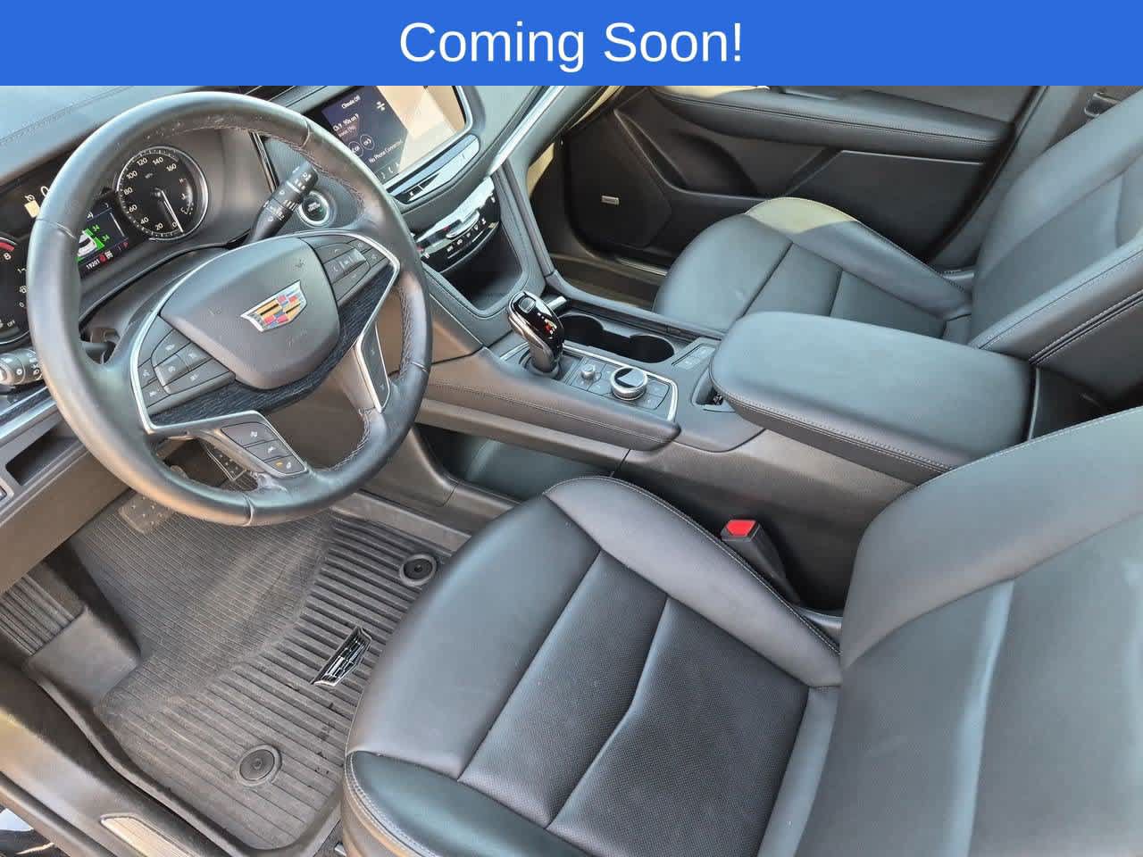 Used 2024 Cadillac XT5 Premium Luxury w/ LPO, Floor Liner Package AWD/4WD image 2