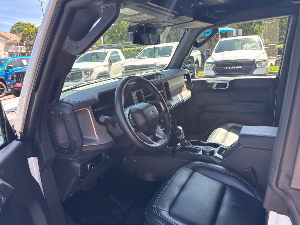 Used 2026 Ford Bronco Outer Banks AWD/4WD image 12