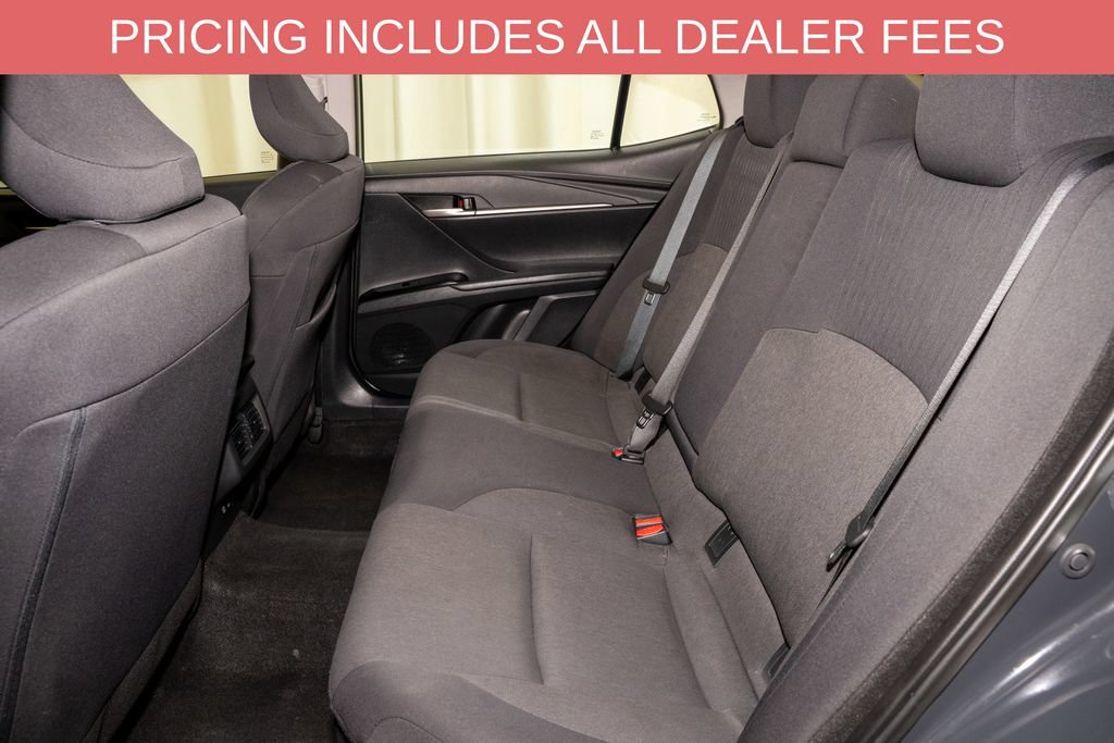 Used 2025 Toyota Camry LE FWD image 8