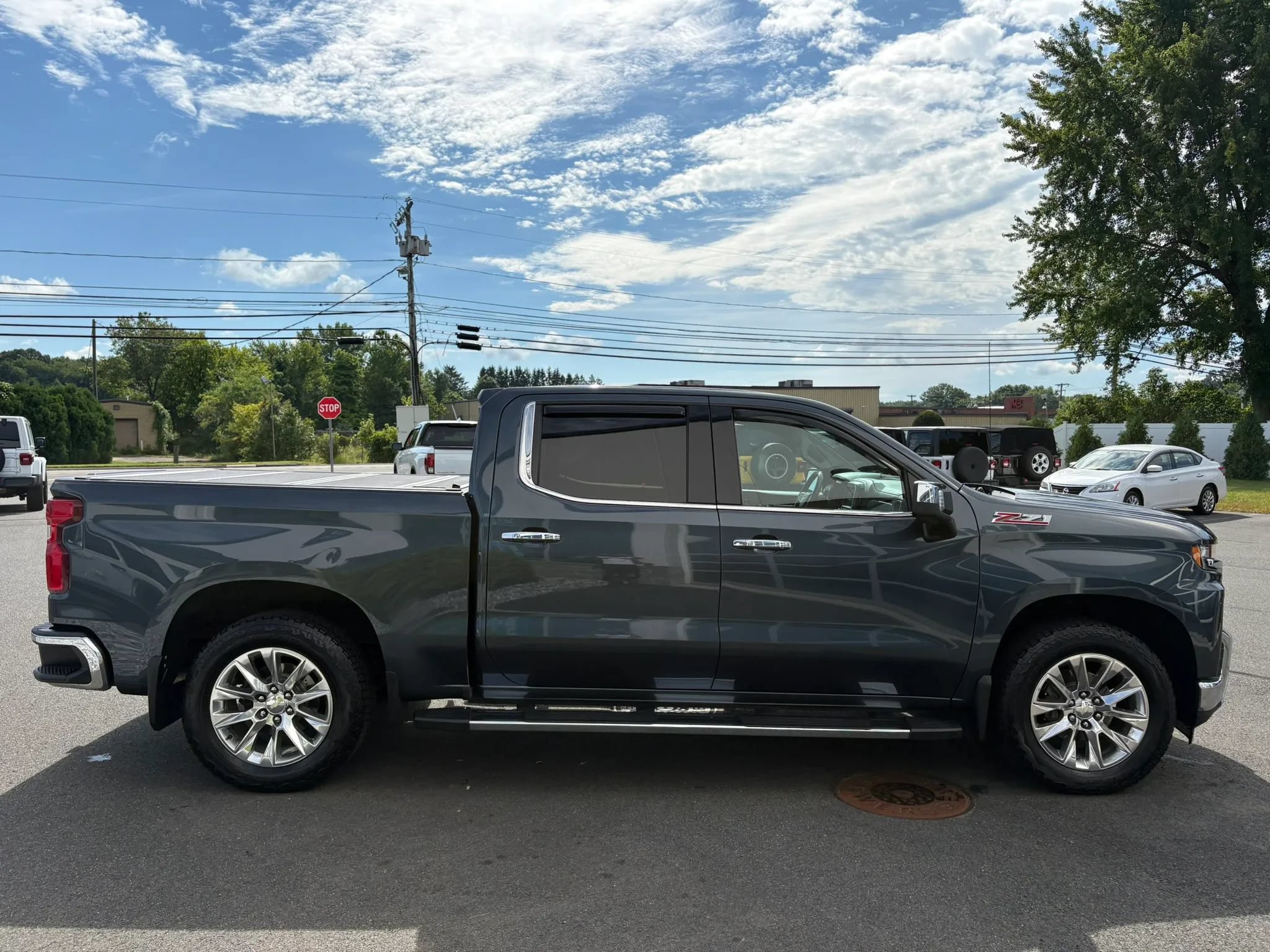Used 2019 Chevrolet Silverado 1500 LTZ w/ LTZ Premium Package AWD/4WD image 4