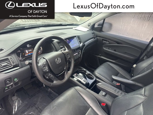 Used 2017 Honda Pilot Elite image 16