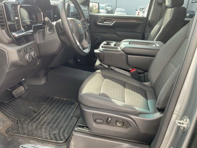 Used 2023 Chevrolet Silverado 1500 LT image 29