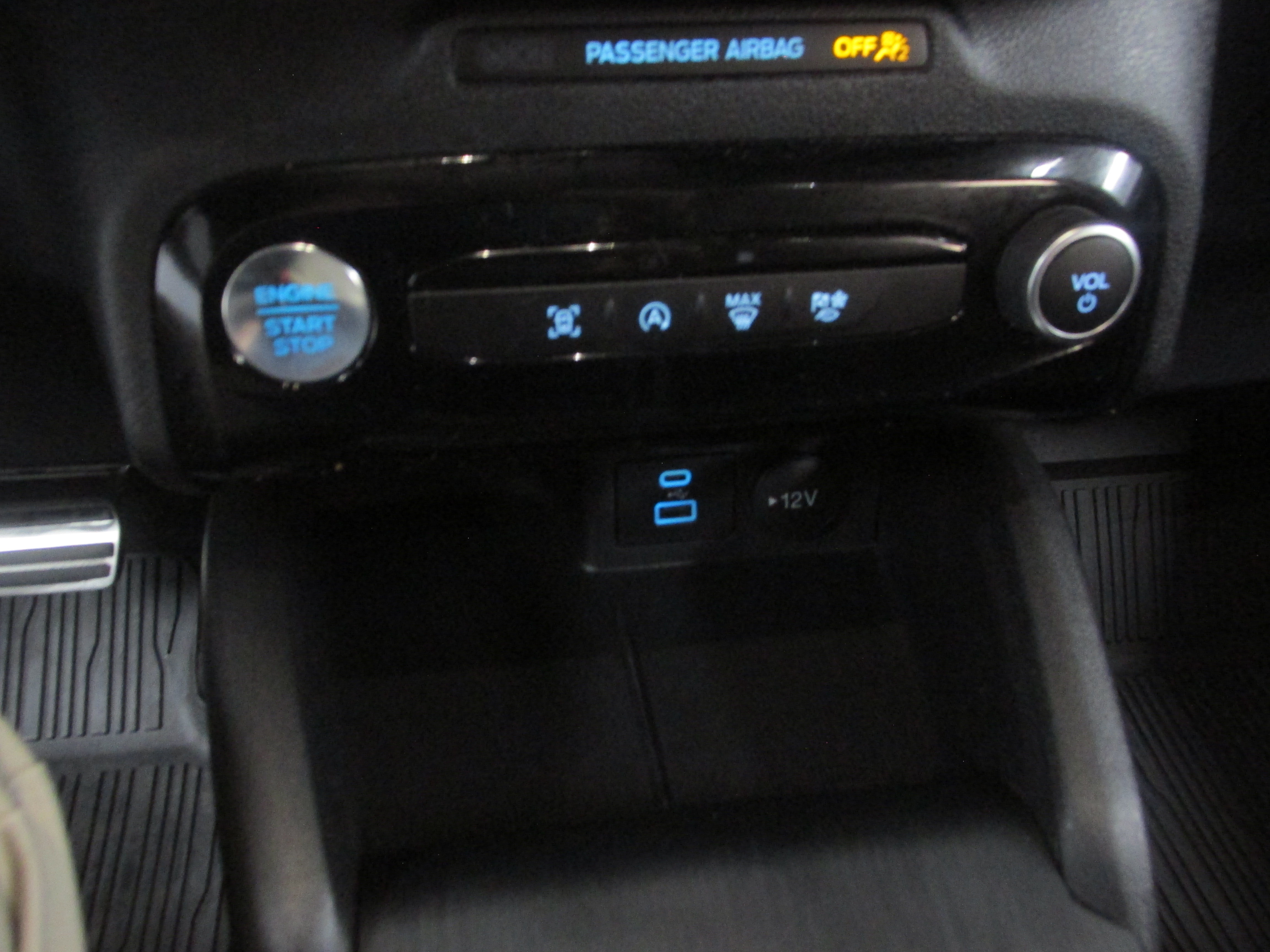 Used 2023 Ford Escape ST-Line w/ Tech Pack #1 AWD/4WD image 36