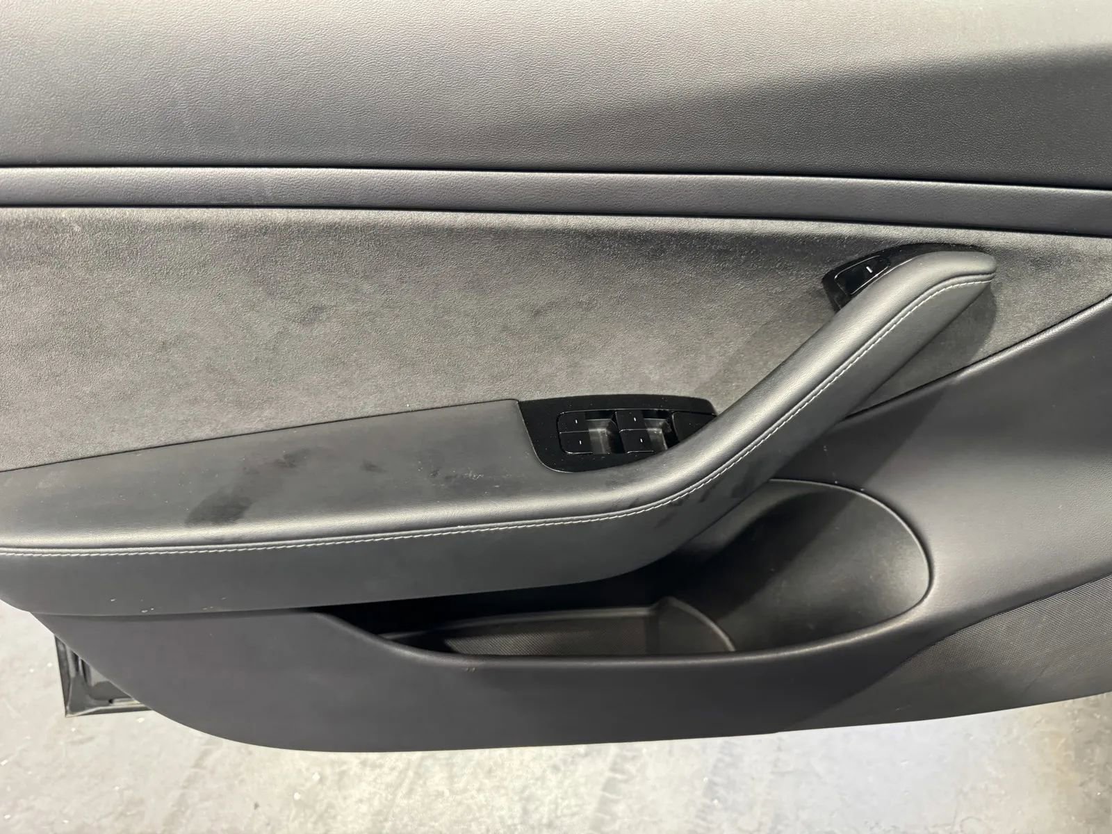 Used 2019 Tesla Model 3 Standard Range Plus image 14