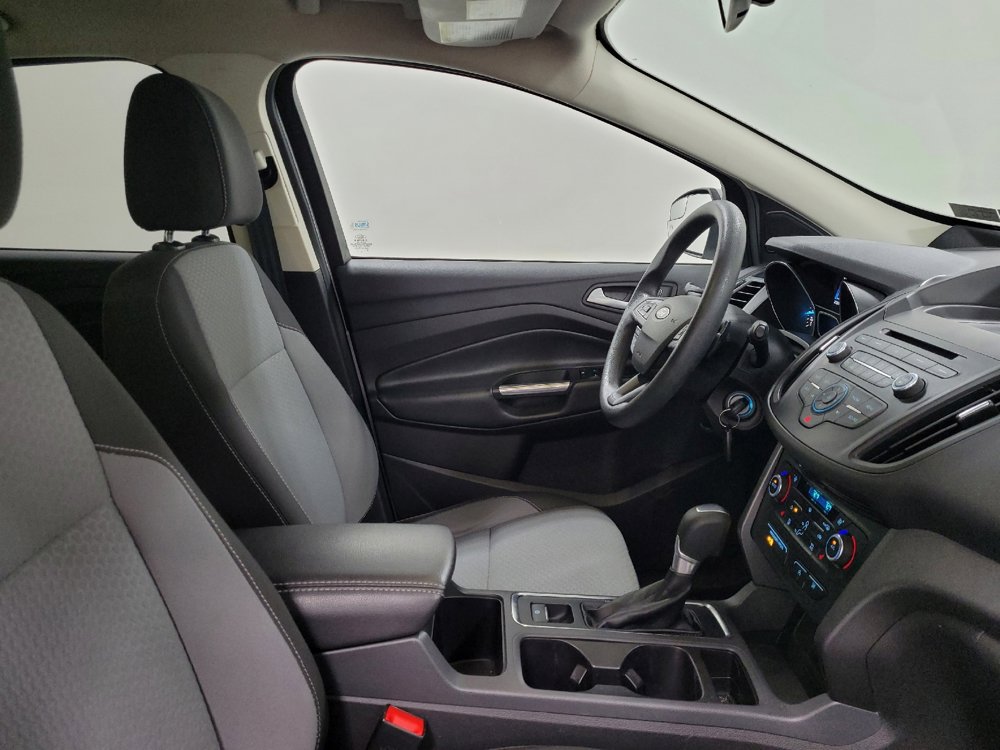 Used 2017 Ford Escape SE w/ SE Cold Weather Package image 21