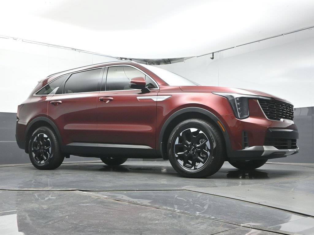 Used 2025 Kia Sorento S FWD image 44
