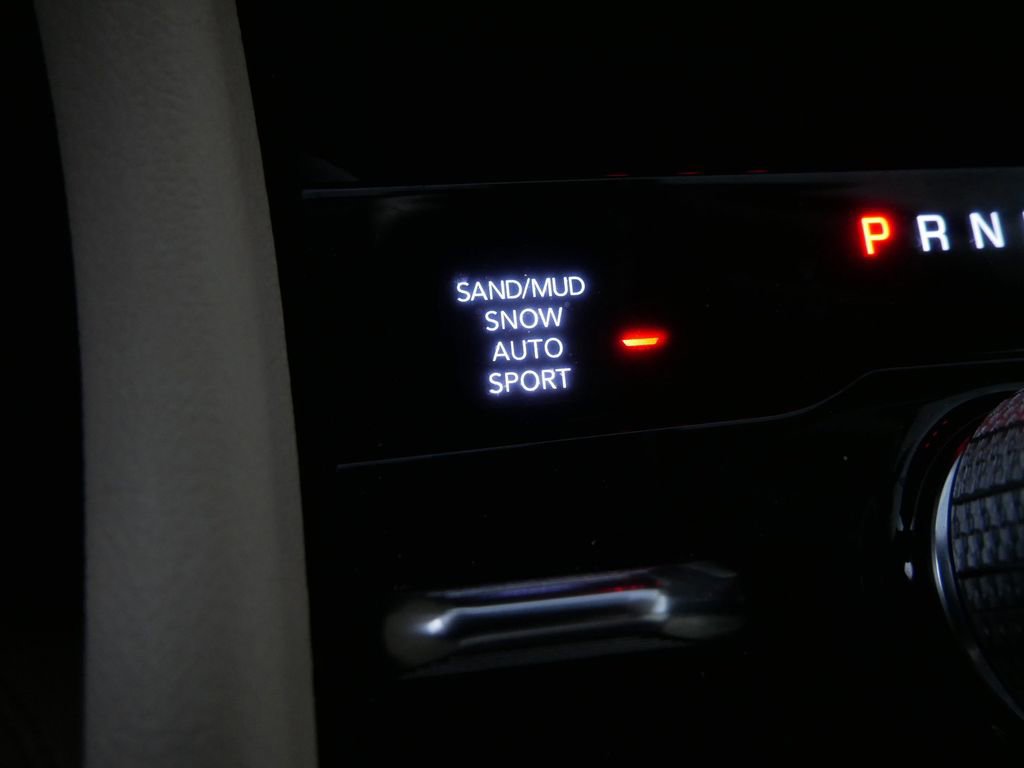 Used 2022 Jeep Grand Cherokee L Limited image 26