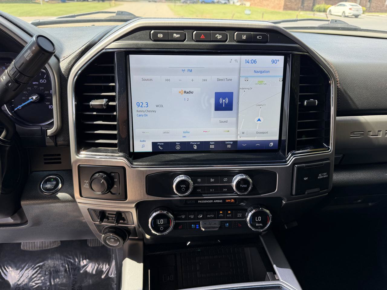 Used 2022 Ford F350 Platinum AWD/4WD image 27