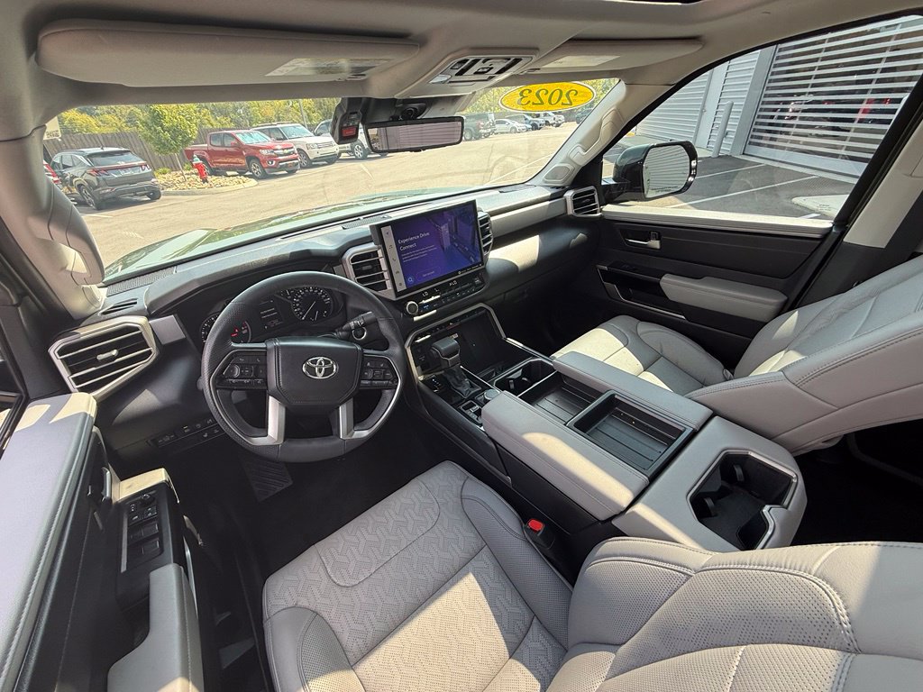 Used 2023 Toyota Tundra Limited AWD/4WD image 22