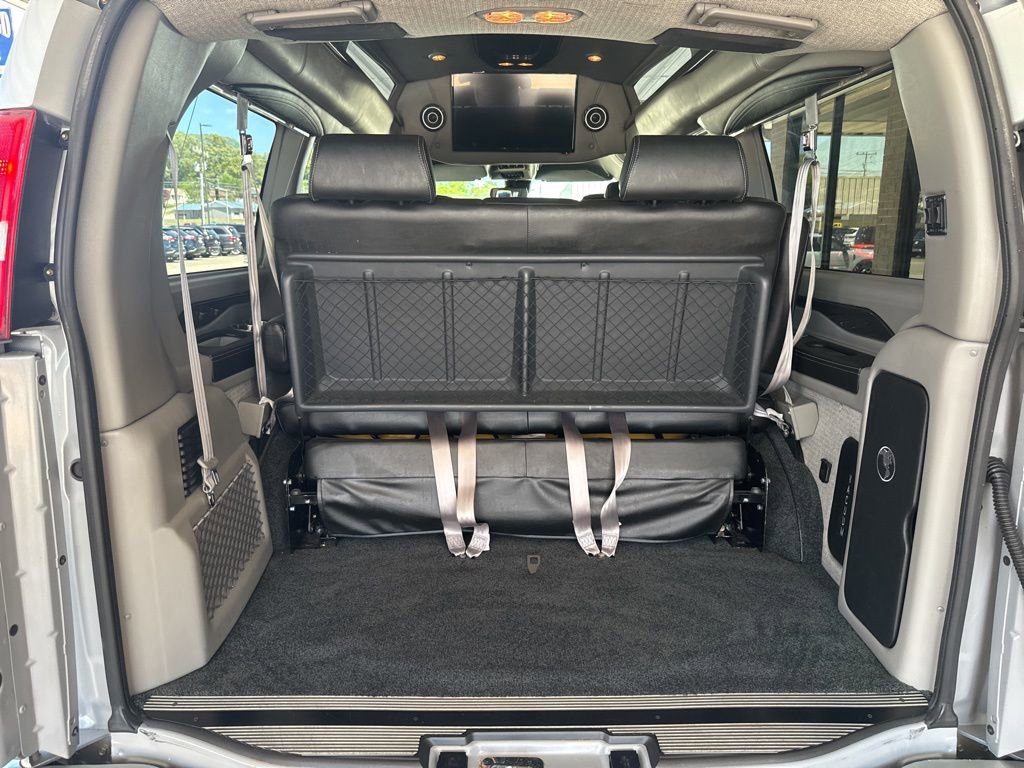 Used 2020 GMC Savana 2500 w/ Enhanced Convenience Package RWD image 35