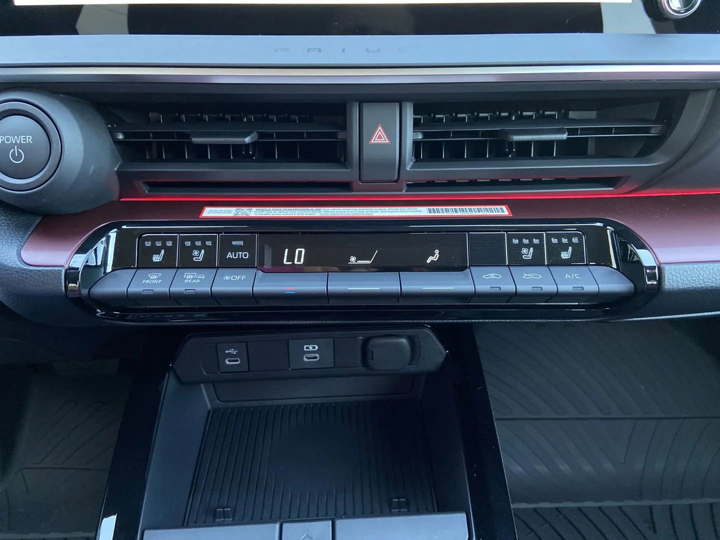 Used 2025 Toyota Prius Plug-In Hybrid image 22