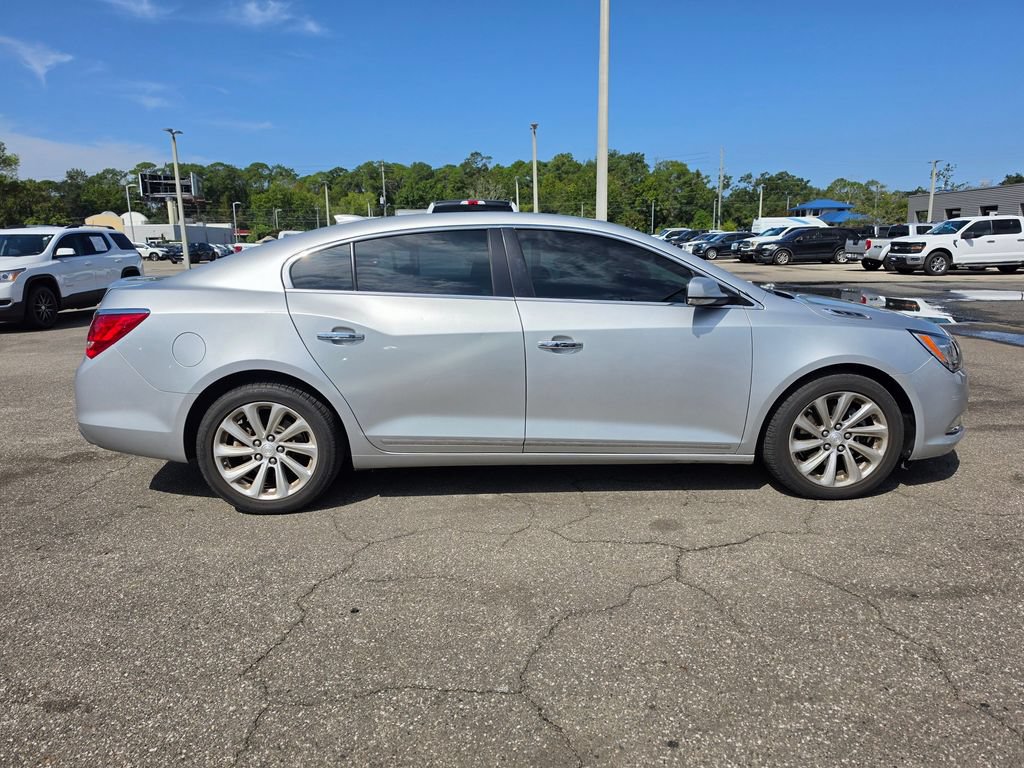 Used 2016 Buick LaCrosse Leather FWD image 10