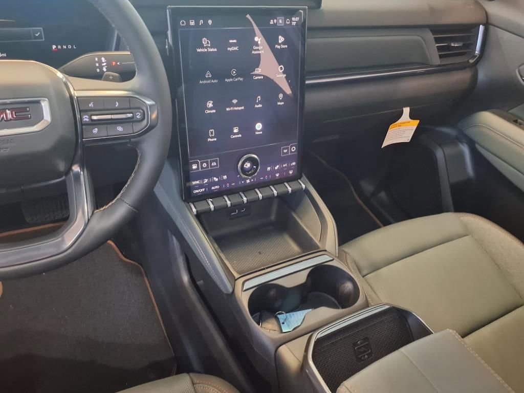 New 2026 GMC Terrain AT4 w/ Convenience Package III image 14