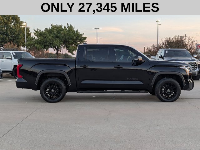 Used 2024 Toyota Tundra SR5 w/ SR5 Convenience Package AWD/4WD image 4