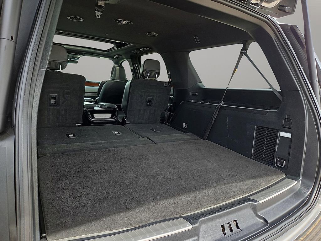 Used 2020 Lincoln Navigator L Reserve w/ Luxury Package image 9