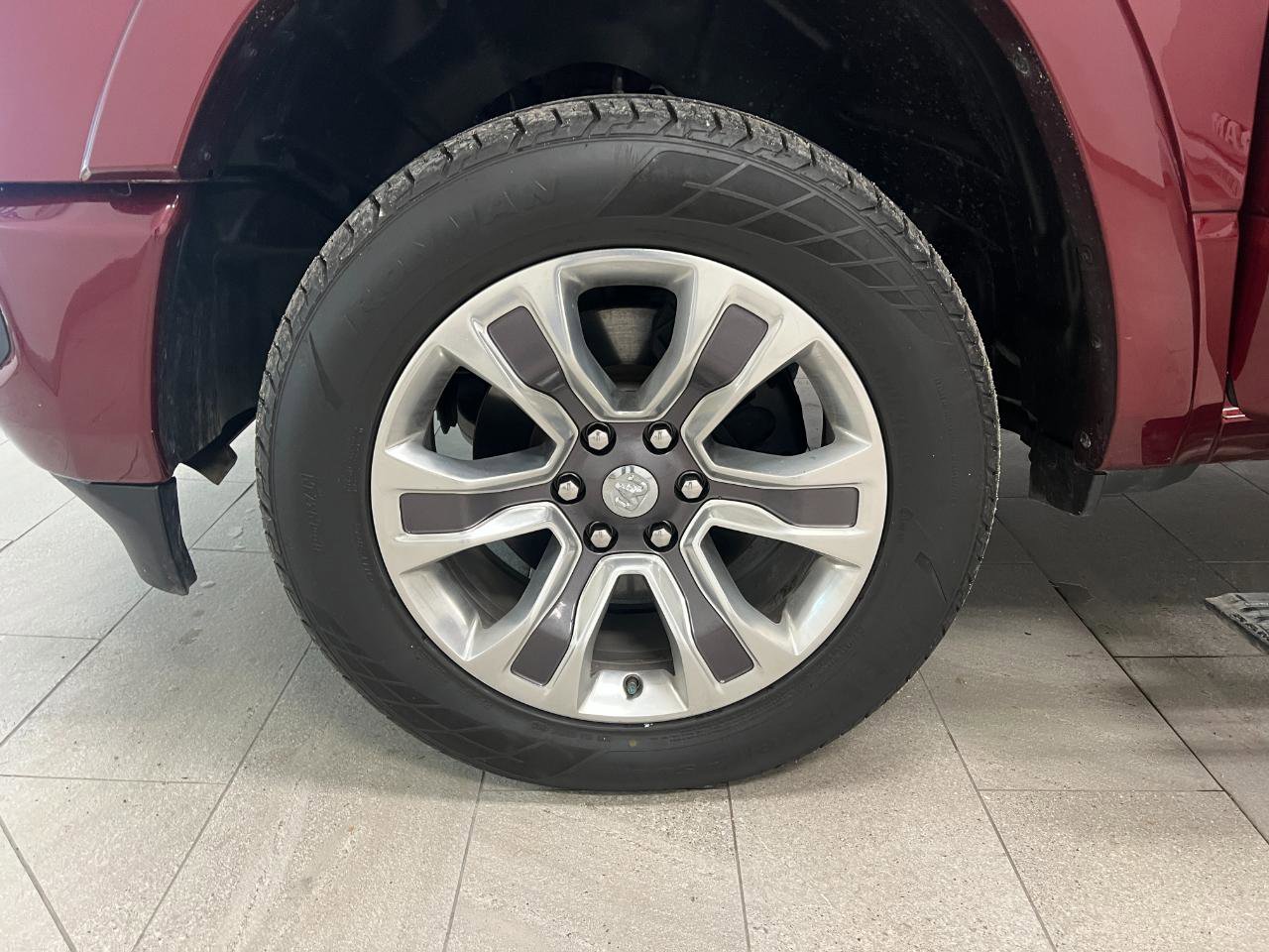 Used 2022 RAM 1500 Limited w/ Body Color Bumper Group AWD/4WD image 67