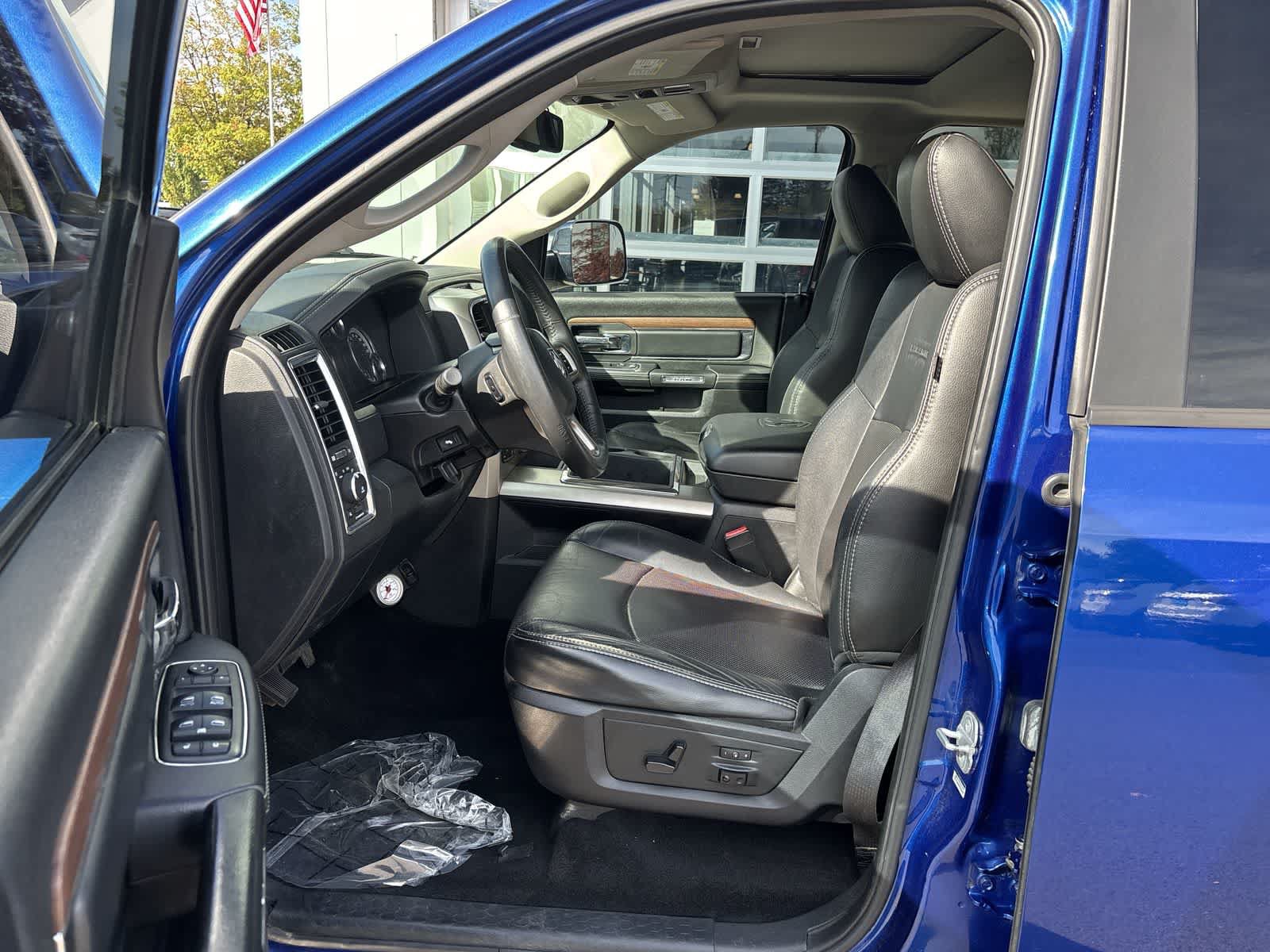 Used 2014 RAM 1500 Laramie w/ Trailer Tow Group AWD/4WD image 12