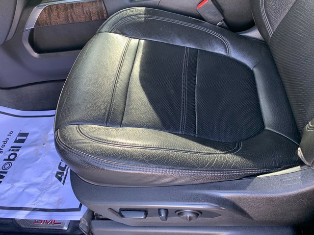 Used 2023 GMC Sierra 2500 Denali w/ Denali Ultimate Package image 16