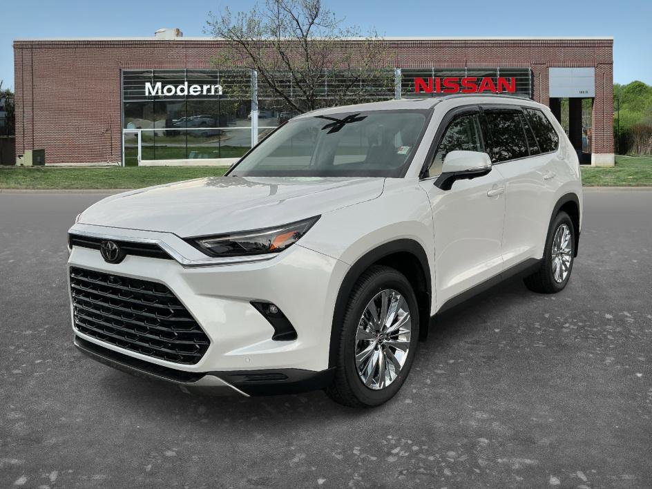 Used 2024 Toyota Grand Highlander AWD