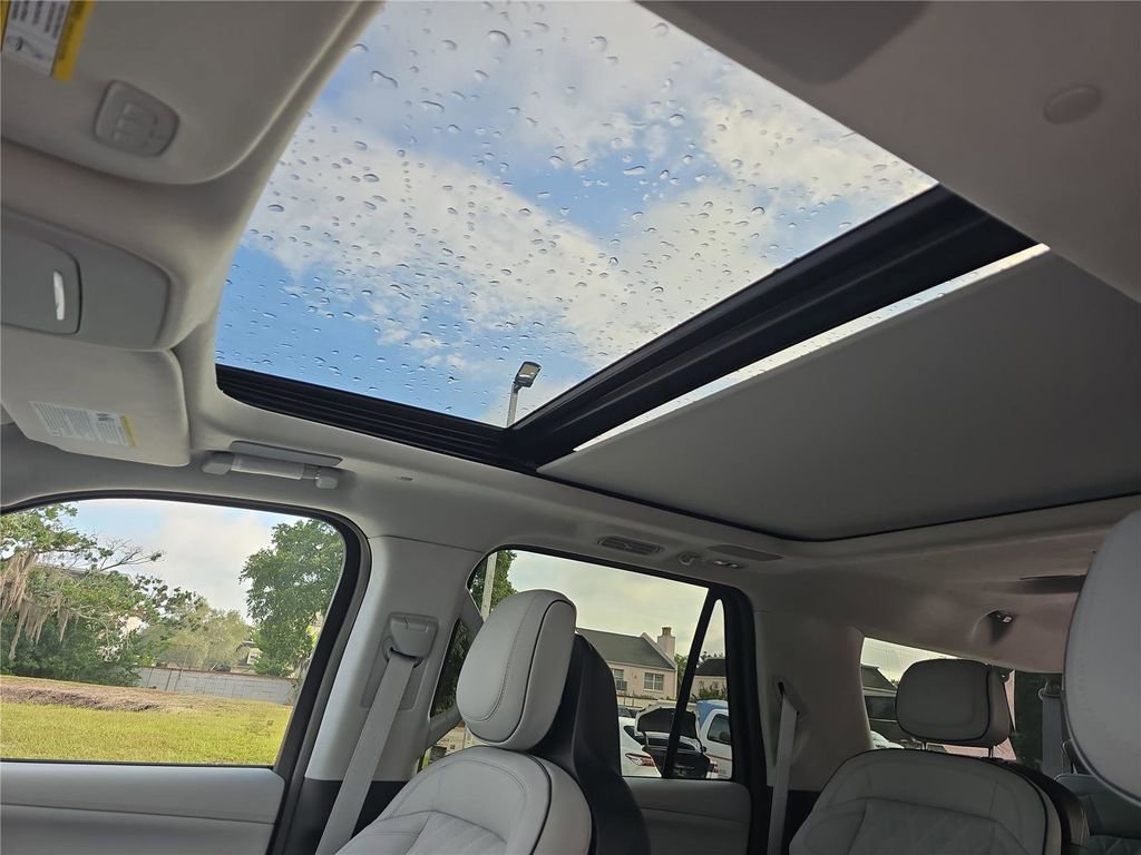 New 2026 Lincoln Navigator L Black Label w/ Black Label Special Edition AWD/4WD image 28